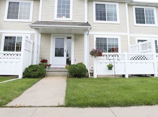 47 SE Meadowlark Ct, Waukee, IA 50263