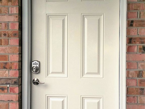 Cute Entrance