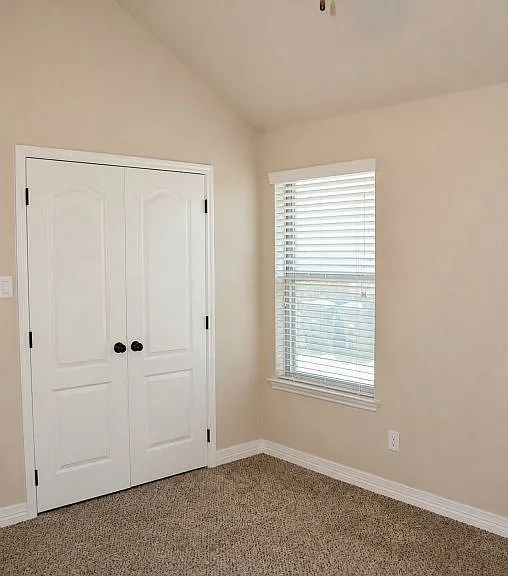 7609 Zircon Dr — Photo 27