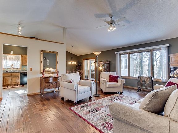 2nd image of 20936 Beaver Dam Ct NE