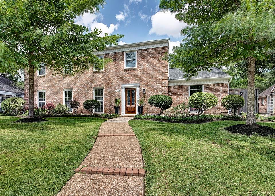 1st image of 13318 Barryknoll Ln