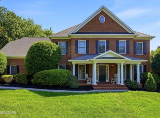 928 Blackstone Dr, Knoxville, TN 37934