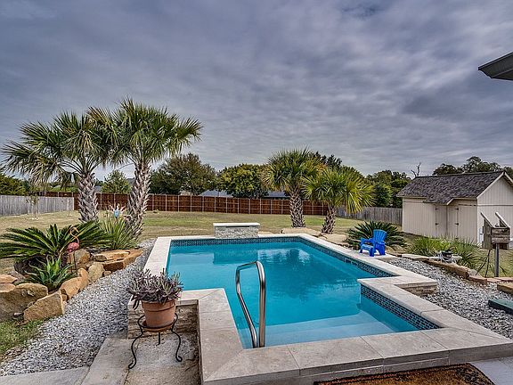 2nd image of 1657 Plum Creek Dr