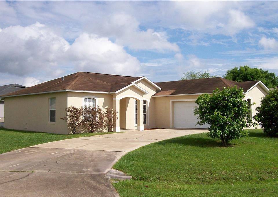 1st image of 607 Camel Ln