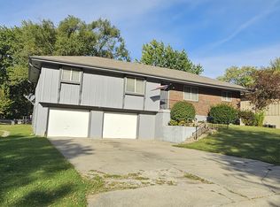 428 Jamison Dr, Bonner Springs, KS 66012