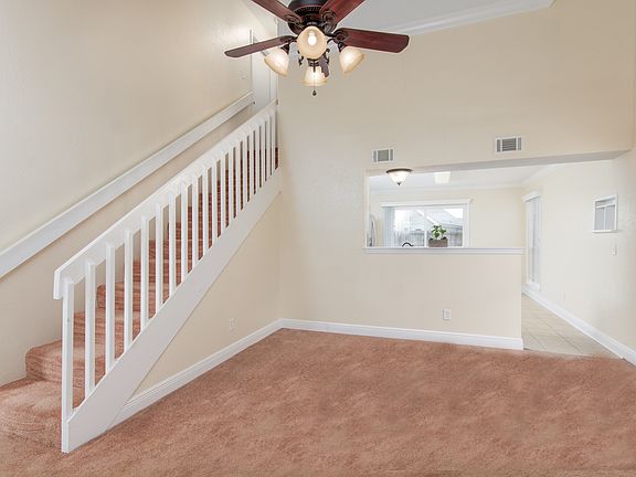 4th image of 1921 Heartland Dr