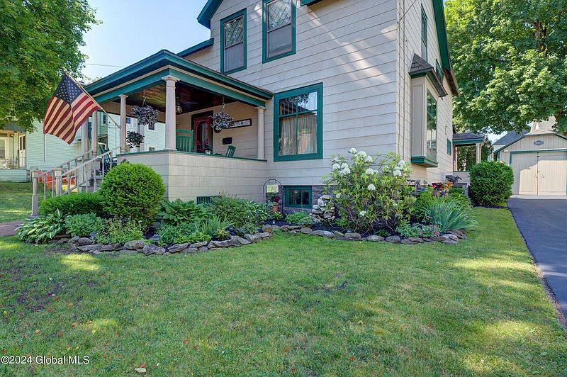 3rd image of 36 Orchard Street