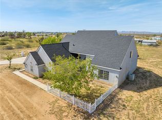 7638 Salerno Rd, Phelan, CA 92371