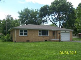 207 N Fairgrounds Rd, Sturgeon, MO 65284