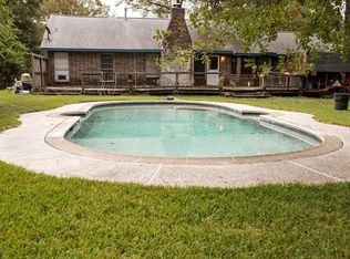 1800 S 1st St, Conroe, TX 77301