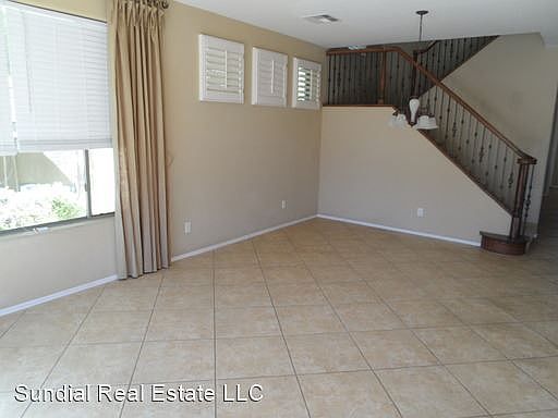 2nd image of 3108 S Lois Ln