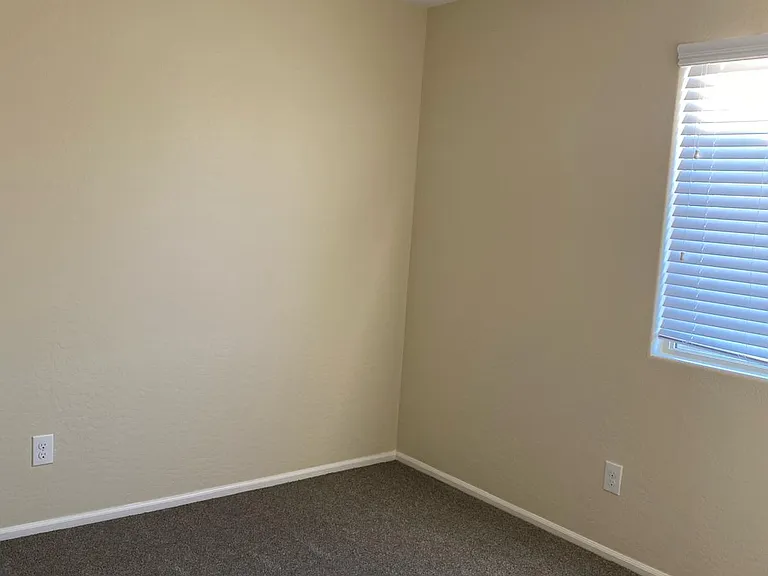 6035 E Sotol Dr — Photo 4