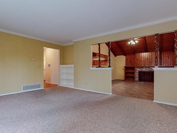 4th image of 12845 Elmrock Ave