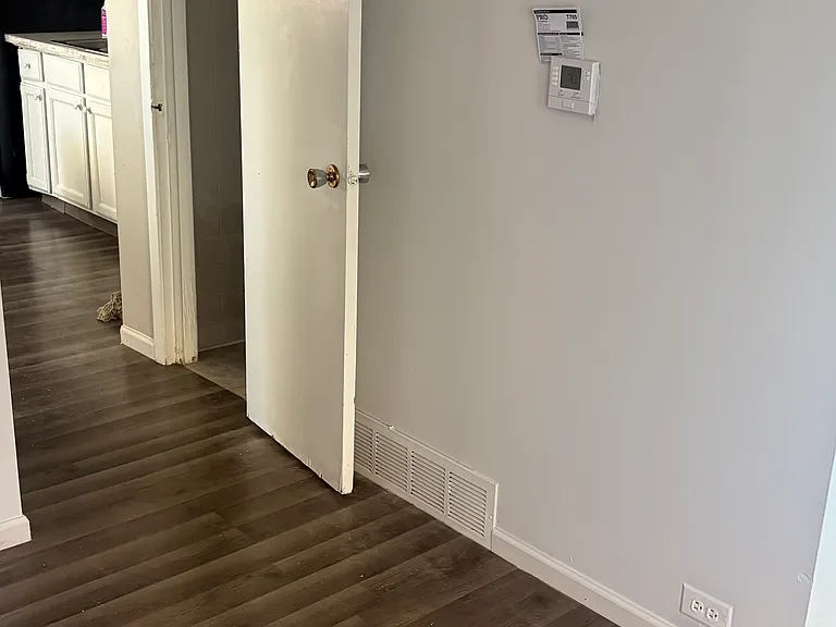 929 W North Ave #A — Photo 10
