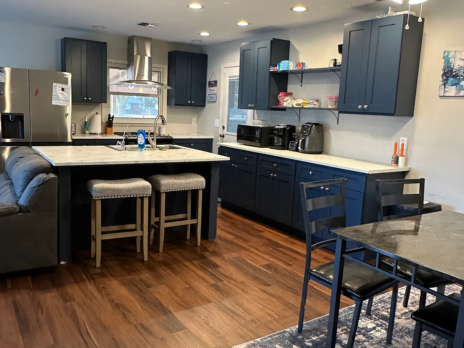 3 bed, 1049 sqft, $1,500 — Photo 3