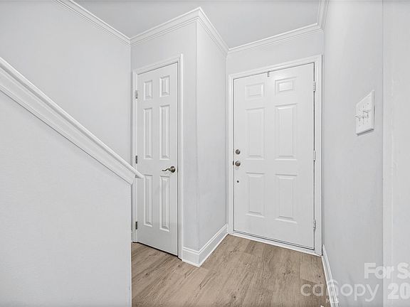 4th image of 505 Heritage Pkwy
