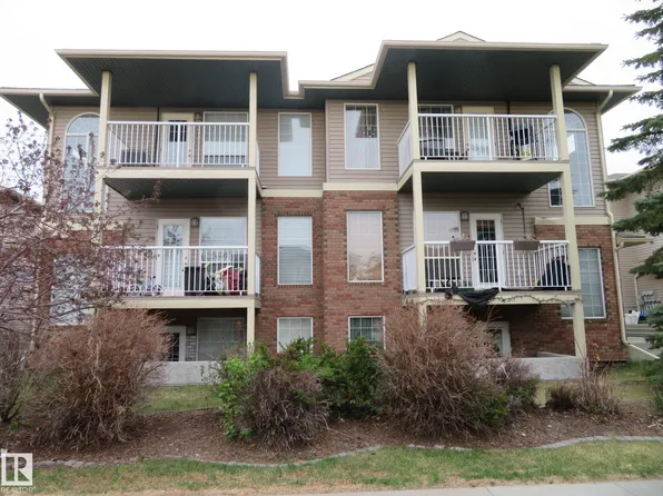 2945 26th St NW, Edmonton, AB T6T 2A1