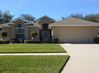 4610 Abaco Dr, Tavares, FL 32778