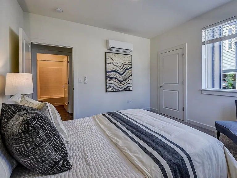Orchard Place Townhomes — Photo 5