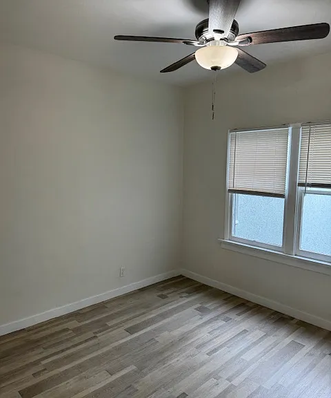 1835 E 1st St #4 — Photo 14