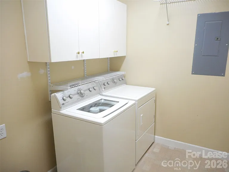 3088 Ancestry Cir — Photo 20