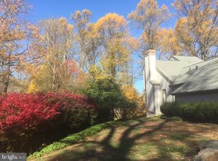 3 Hanover Dr, West Chester, PA 19382