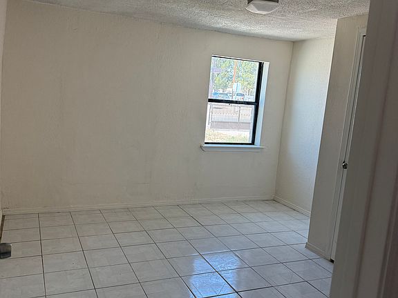 4th image of 632 Southside Rd