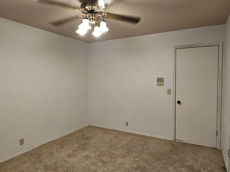 1006 Sunny Brook Dr — Photo 25
