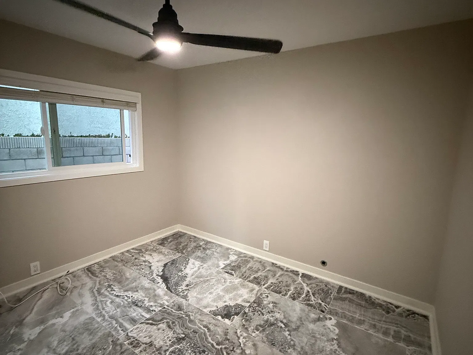 1 bed, 2584 sqft, $1,100 — Photo 1