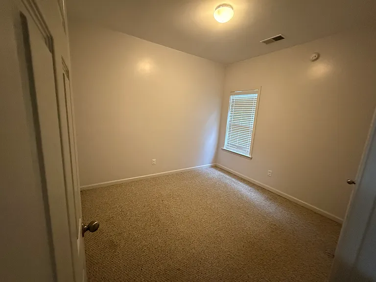 1353 Island Shore Dr — Photo 9