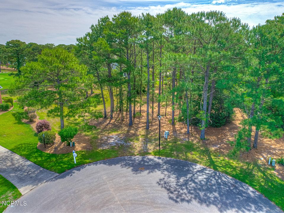 1st image of 2811 Barberry Court SE