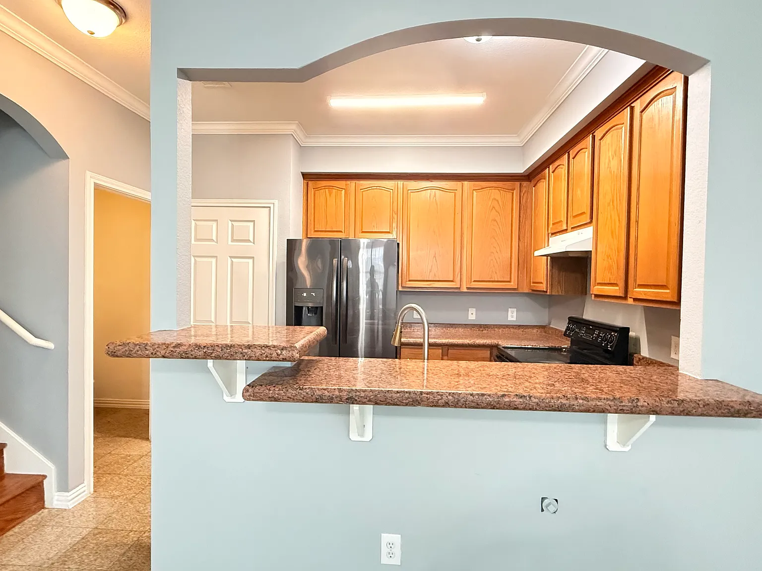 2 bed, 1.5 bath, 1090 sqft, $1,550 — Photo 4