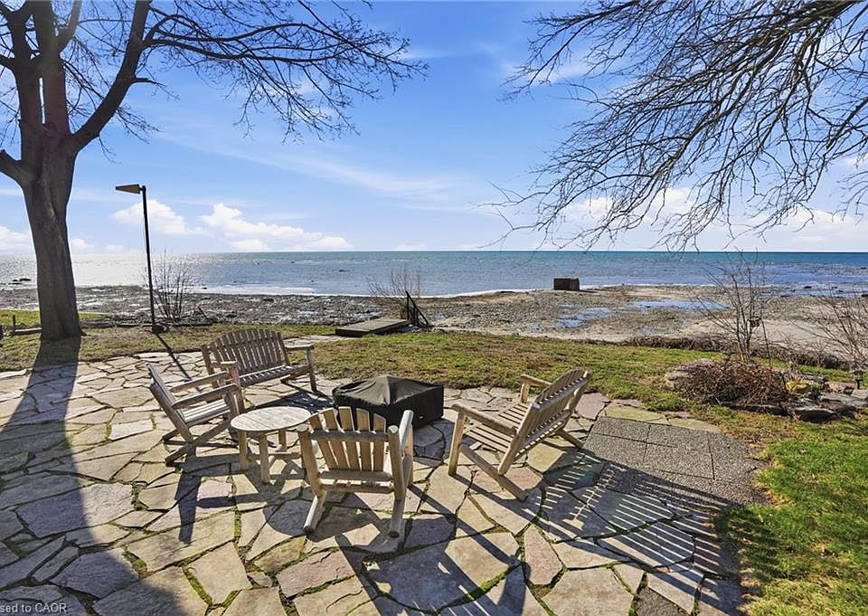 1st image of 735 Sandy Bay Rd