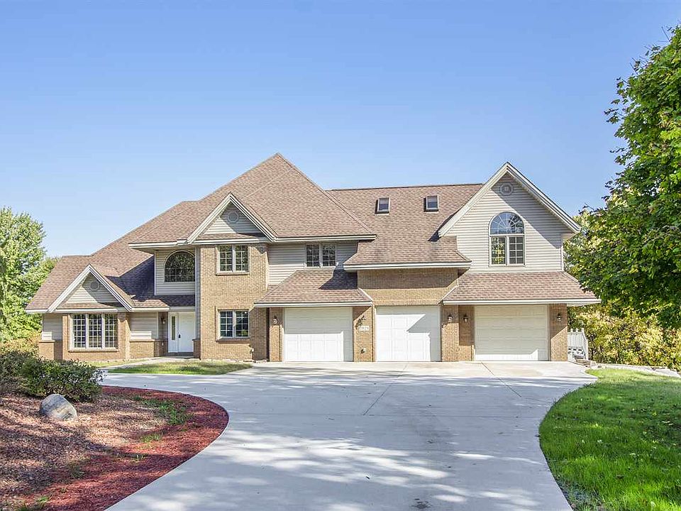 1st image of 2028 Scenic Hills Dr