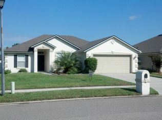 1557 Porter Lakes Dr, Jacksonville, FL 32218