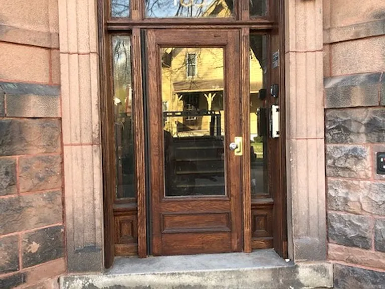 185 Pine St — Photo 23