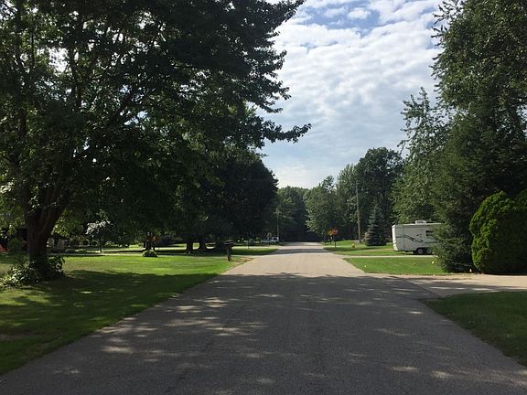 5th image of 396 Arthur Ave