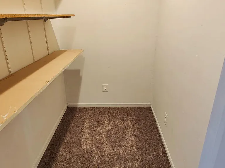 6 Buttonwood Rd #A — Photo 12