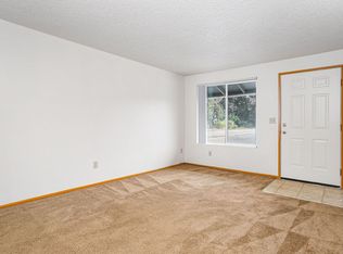 635 & 685 S 5th St #1423, Lebanon, OR 97355