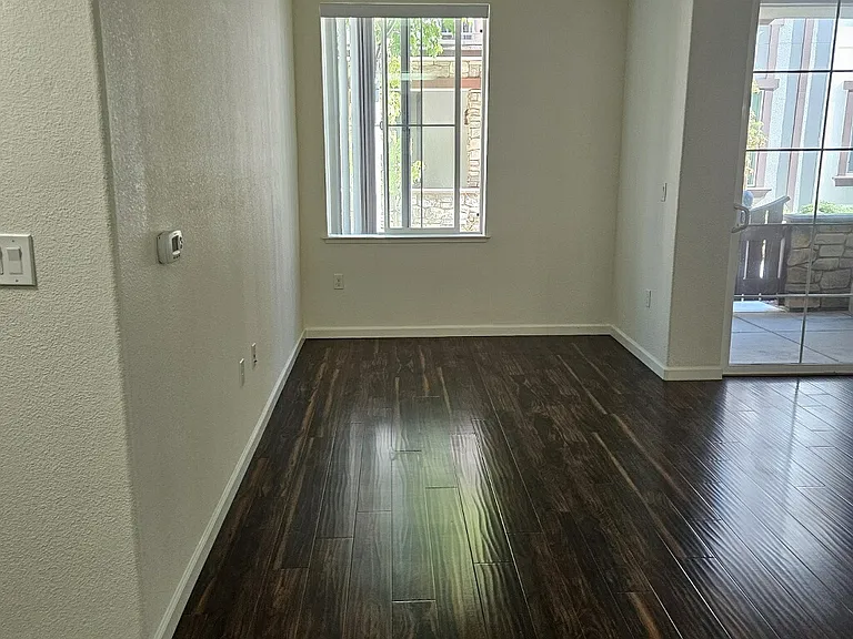 Diamond Creek Apartment — Photo 34