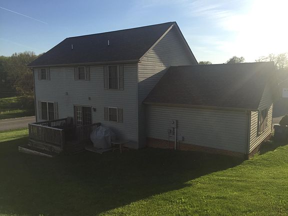 2nd image of 1906 Cumberland Dr
