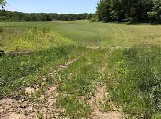 9375 Lahring Rd, Gaines, MI 48436