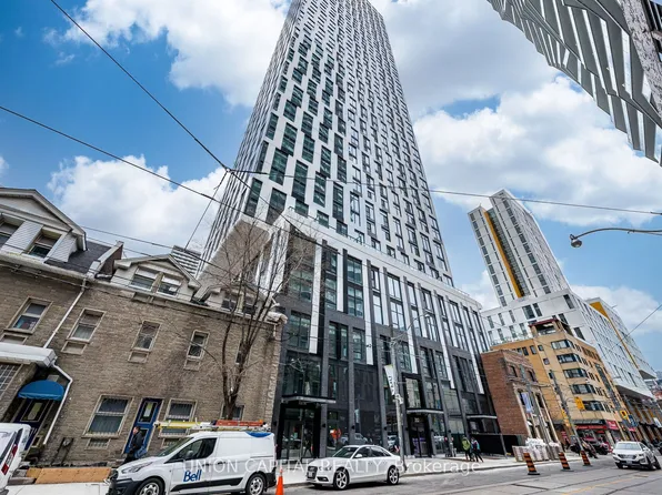 252 Church St, Toronto, ON