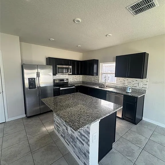 1666 Ambar Ct — Photo 7