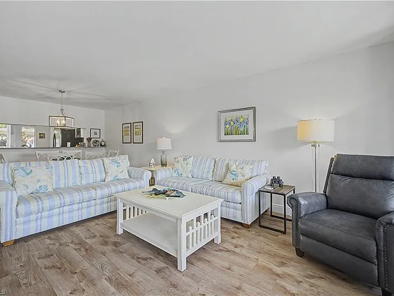 7065 Dennis Cir #F103 — Photo 10