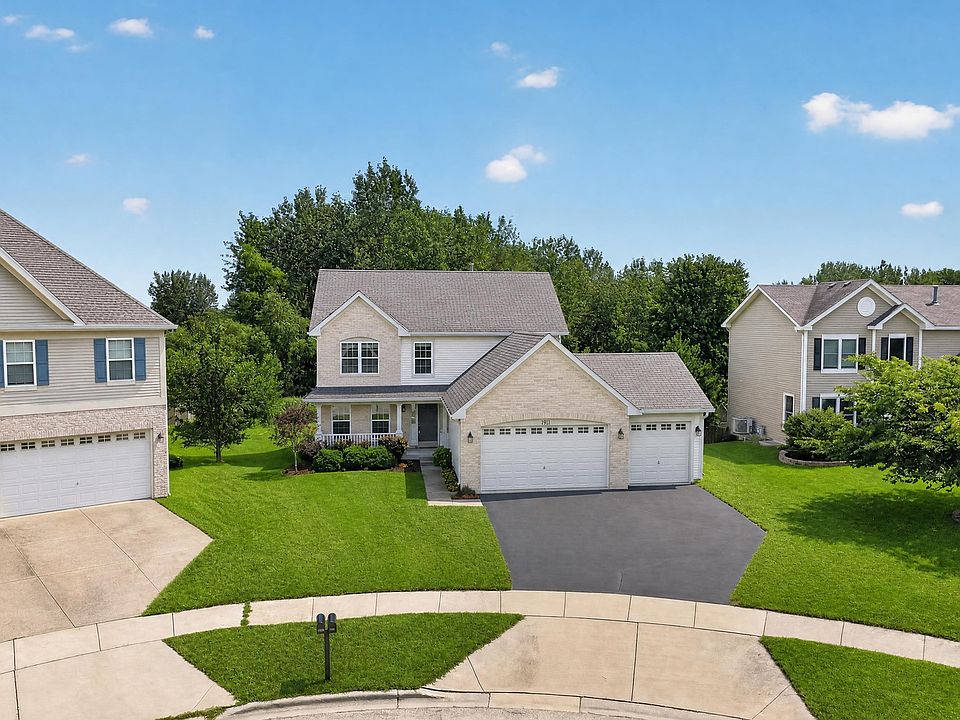 1st image of 1911 Cameron Dr