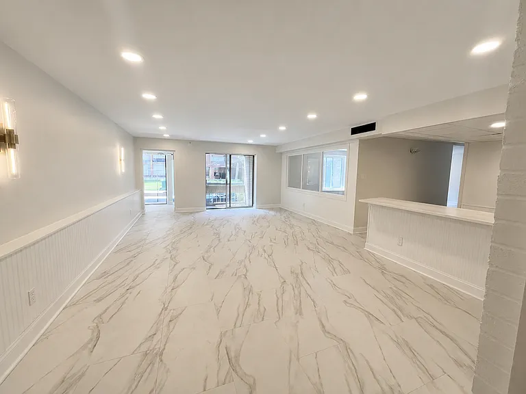 75 N. Portage Path — Photo 2