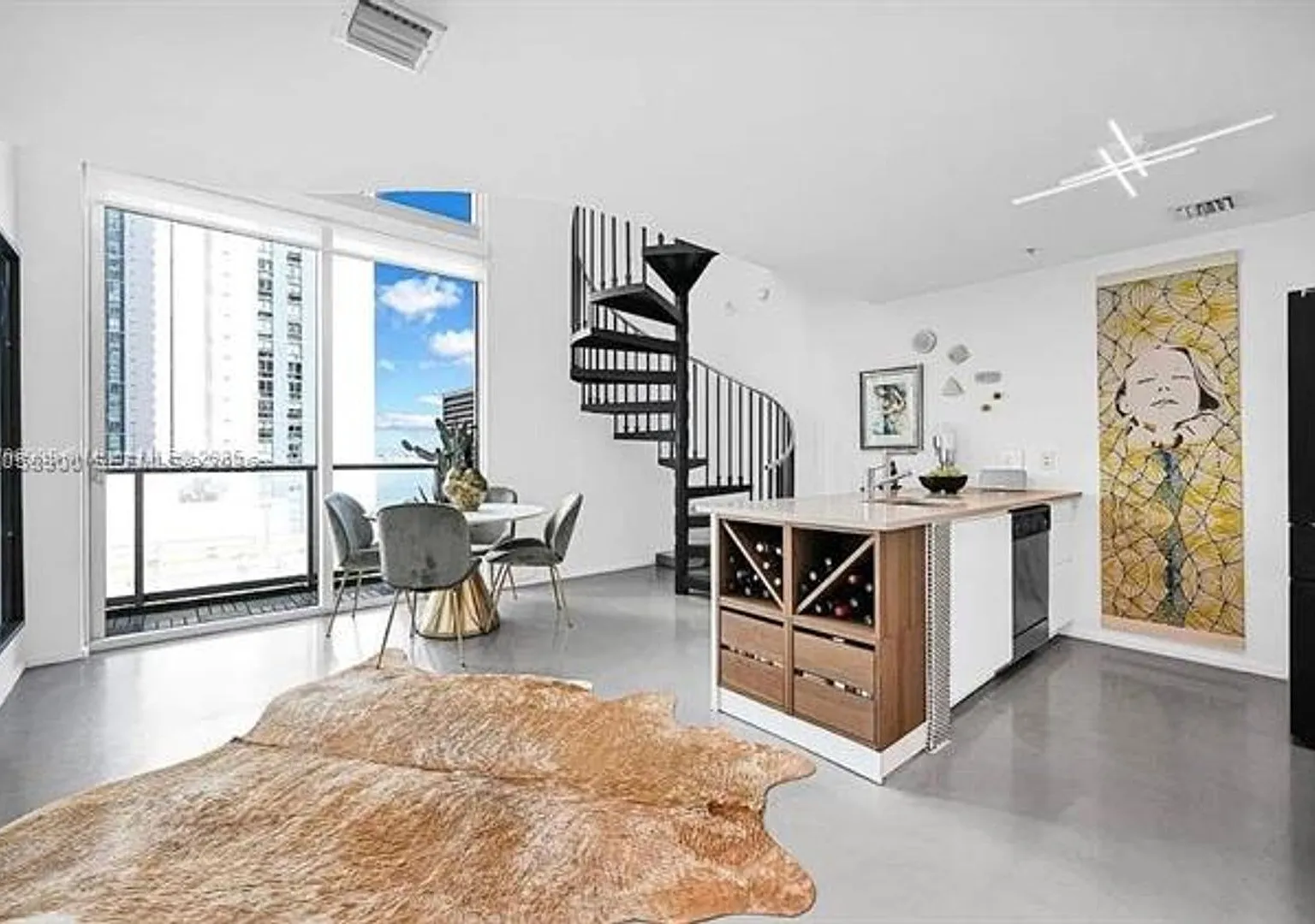 300 S Biscayne Blvd cu-L-1232, Miami, FL 33131 — Photo 2