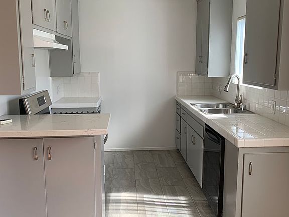 3rd image of 5115 Colfax Ave APT 6