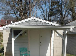 703 N Church St #A, Belleville, IL 62220